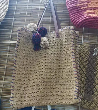 Heklana papirnata ženska ljetna velika torba